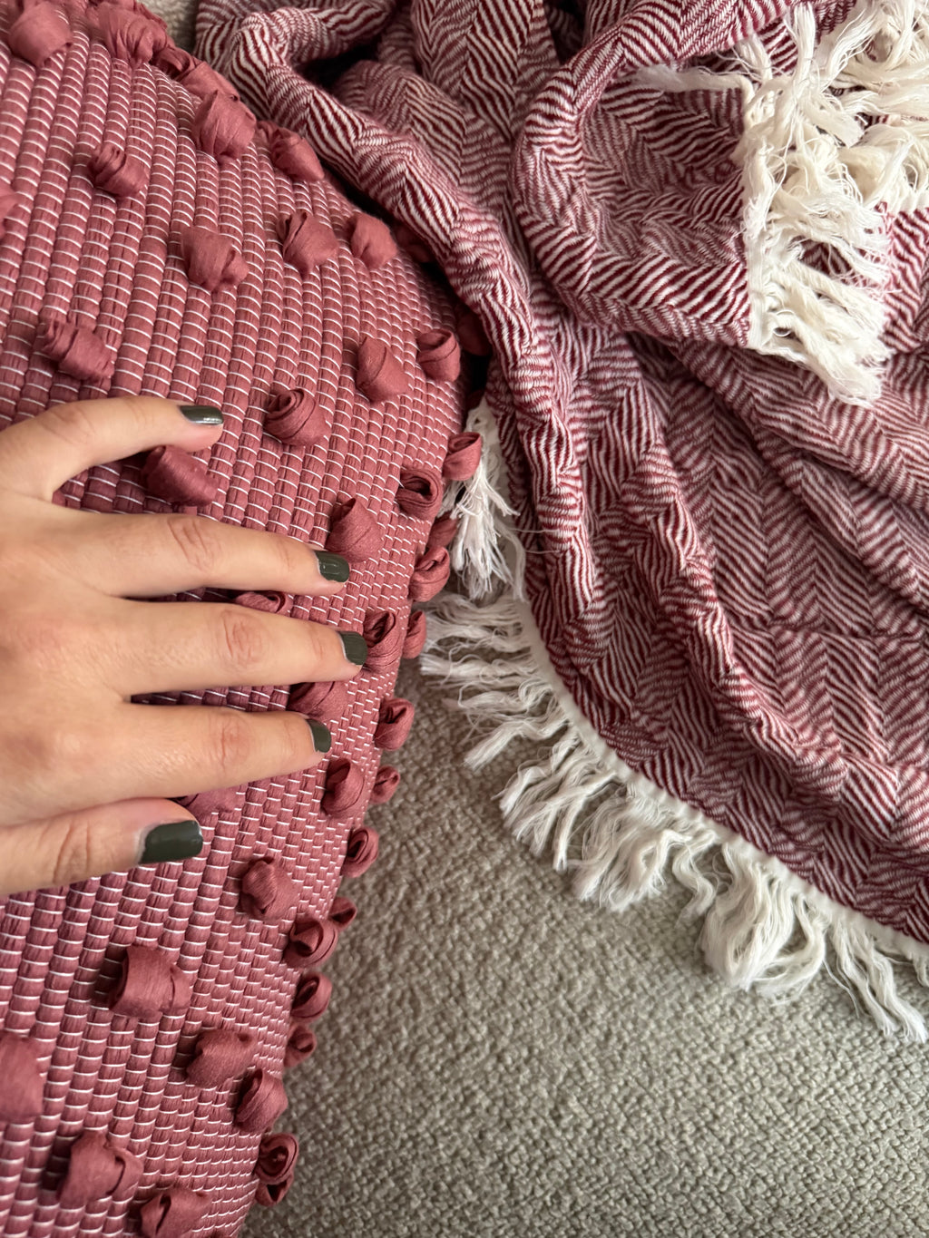 Cozy The Throw